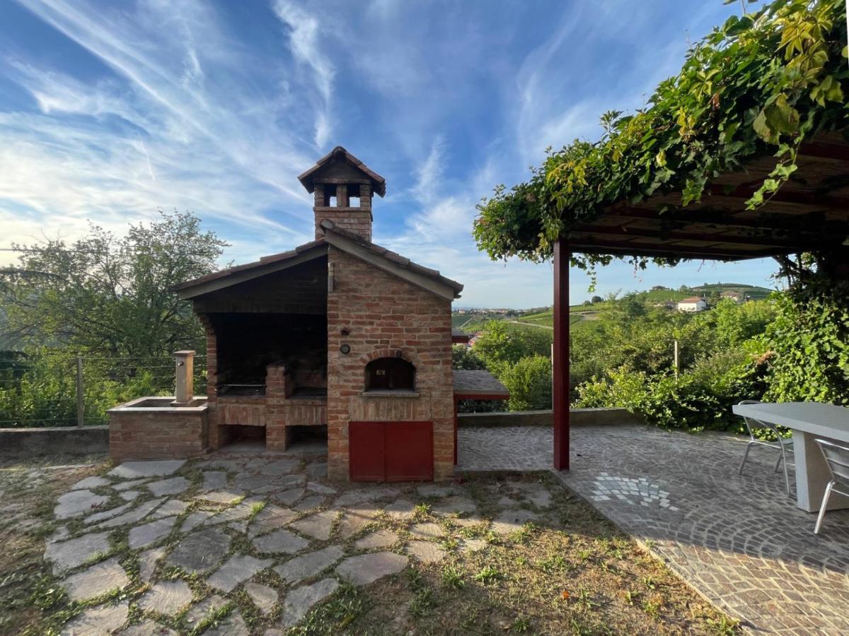 Cascina Parafada Serralunga d'Alba Bagian luar foto
